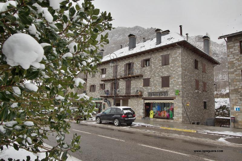Apartaments La Peguera Bohí Zewnętrze zdjęcie